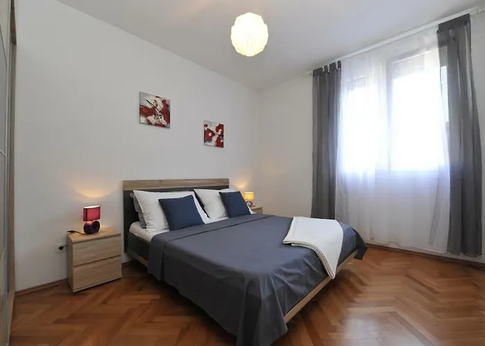 Apartman Mirakul